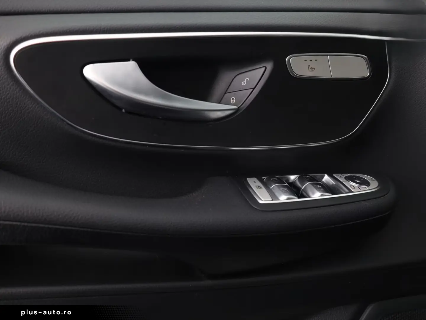 MERCEDES-BENZ V 220 d