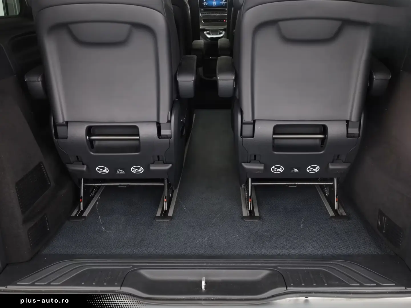 MERCEDES-BENZ V 220 d