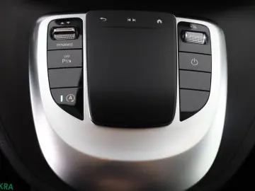 MERCEDES-BENZ V 220 d