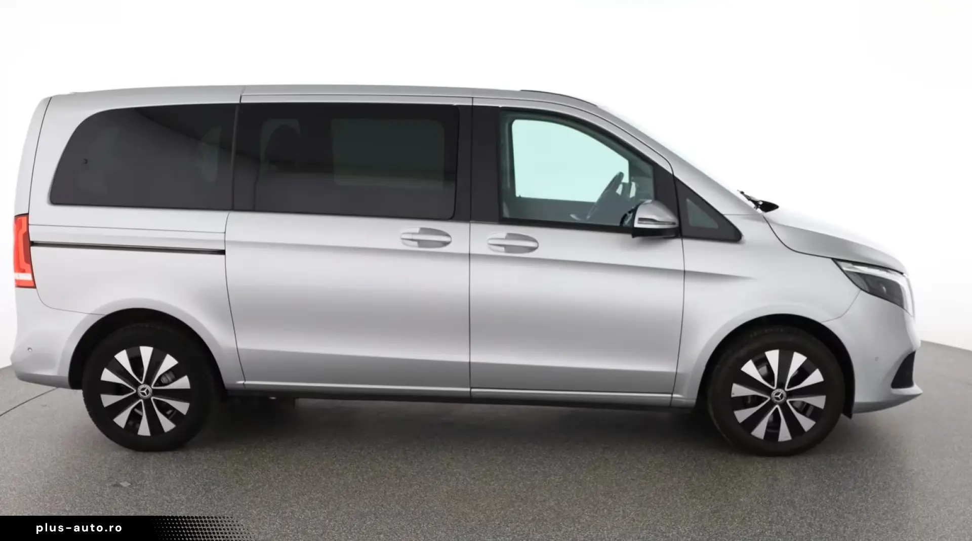 MERCEDES-BENZ V 220 d