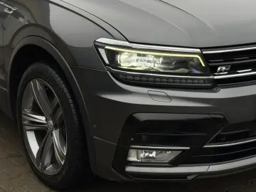 Volkswagen Tiguan R-LINE - 2.0 Bi-TDI   240cp   4x4   DSG