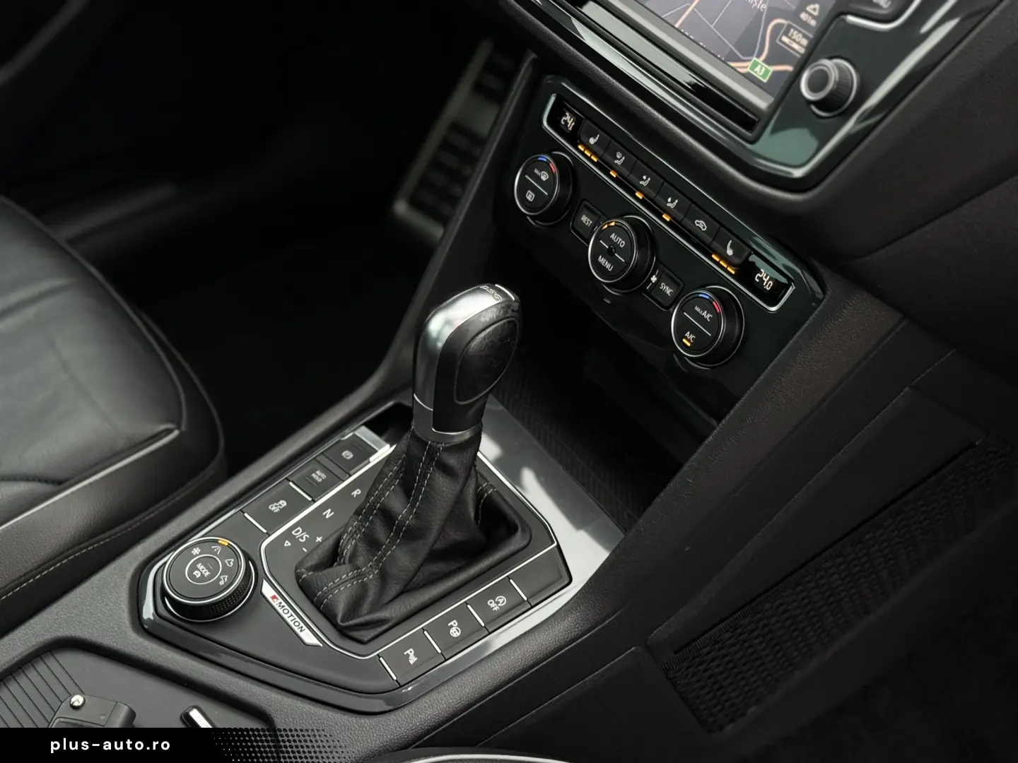 Volkswagen Tiguan R-LINE - 2.0 Bi-TDI   240cp   4x4   DSG