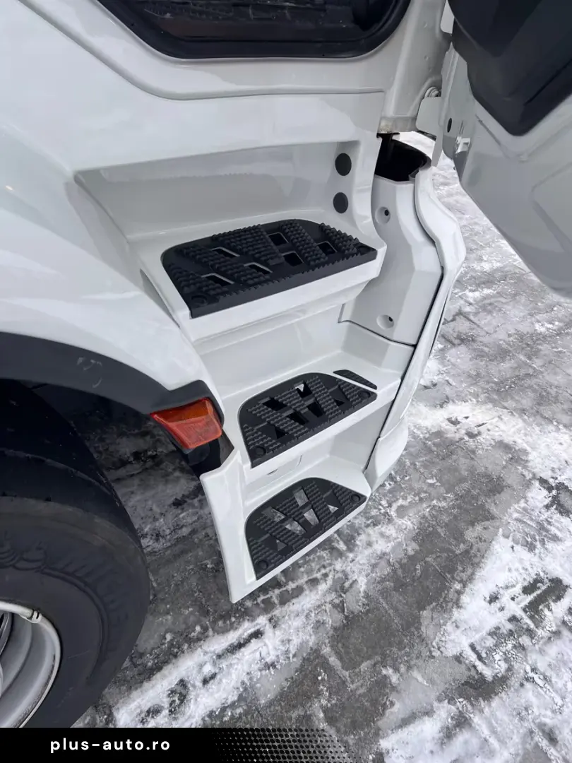 Mercedes-Benz Actros 1833