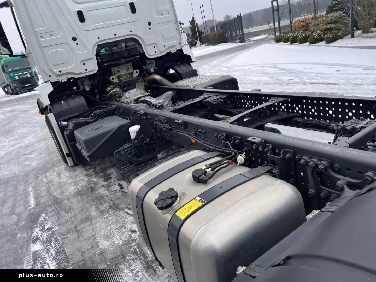 Mercedes-Benz Actros 1833