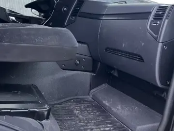 Mercedes-Benz Actros 1833