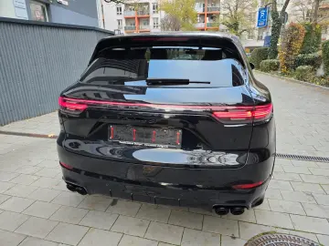 PORSCHE Cayenne GTS ALU22 SportDesign Luftfed HALen Pano