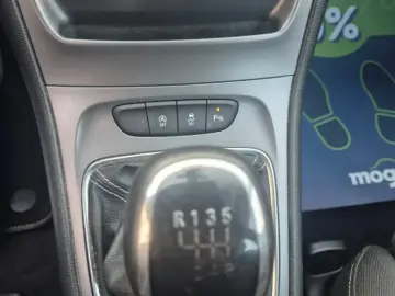 Opel Astra 1.6 CDTI Online Edition