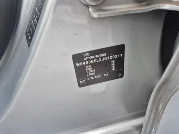 Opel Astra 1.6 CDTI Online Edition