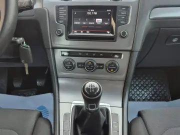 Volkswagen Golf 1.6 TDI Trendline