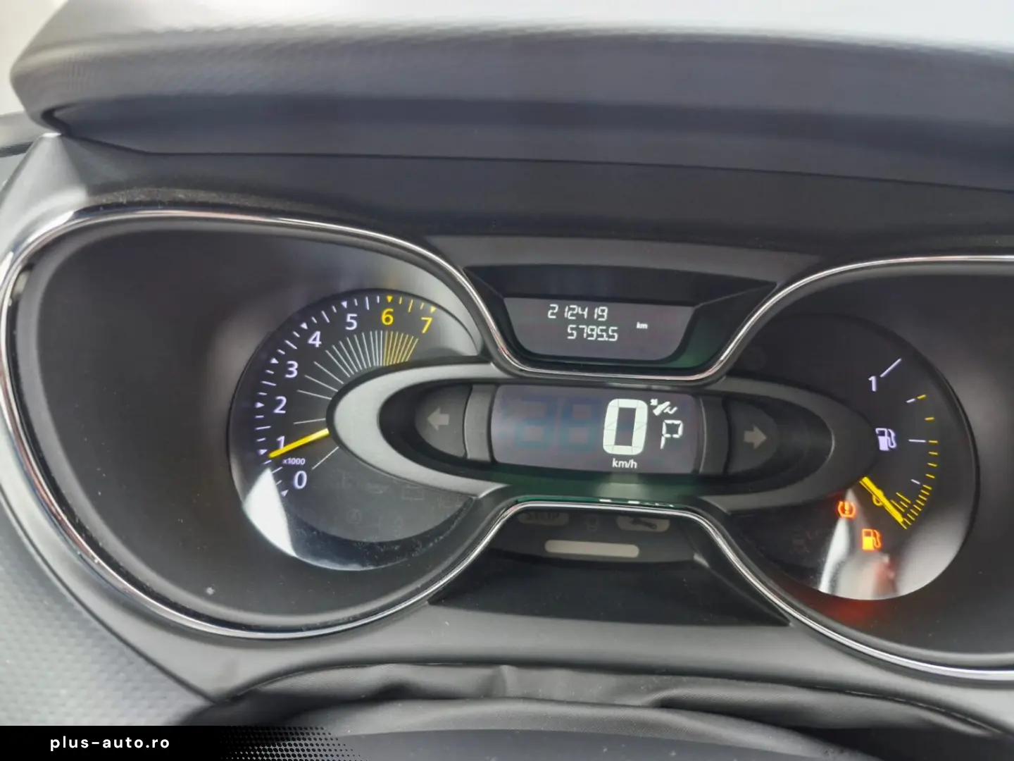 Renault Captur 1.2   Benzină   Automat   120 CP