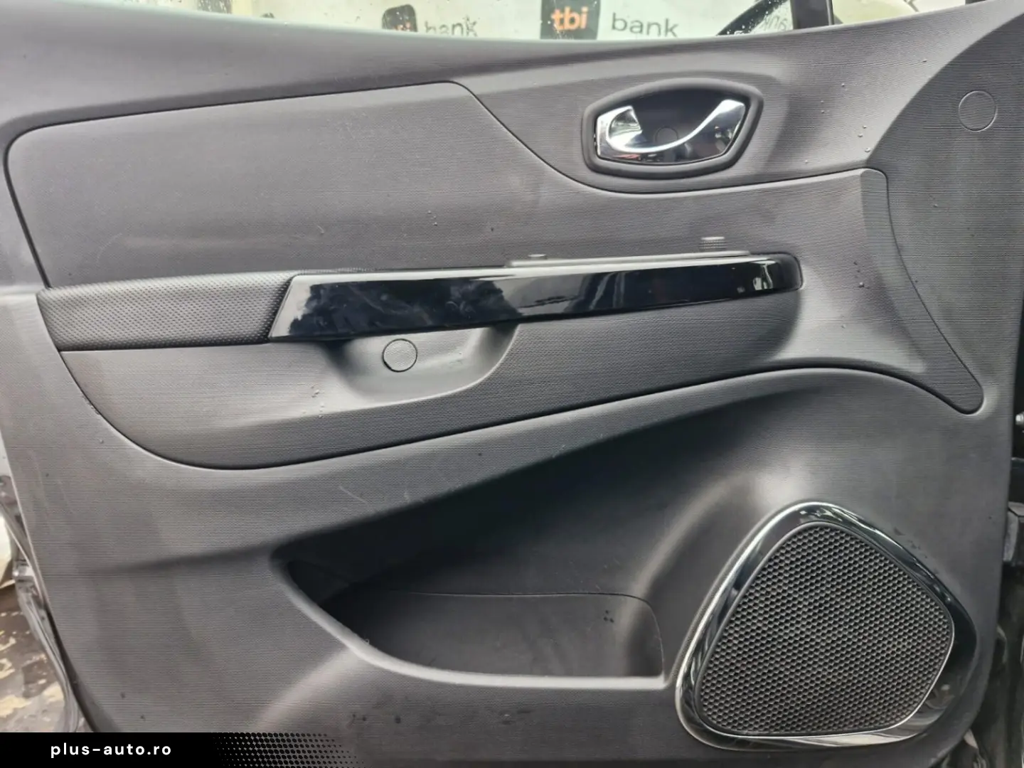 Renault Captur 1.2   Benzină   Automat   120 CP