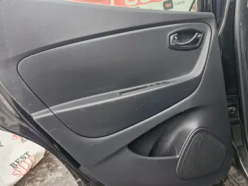 Renault Captur 1.2   Benzină   Automat   120 CP