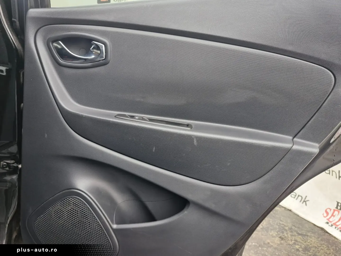 Renault Captur 1.2   Benzină   Automat   120 CP