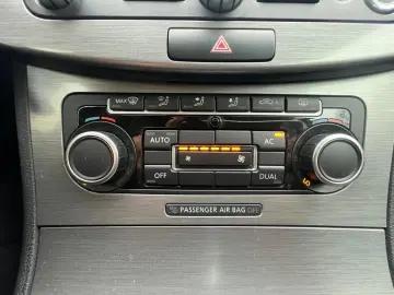 Volkswagen Passat 1.4 TSI Comfortline - Benzina