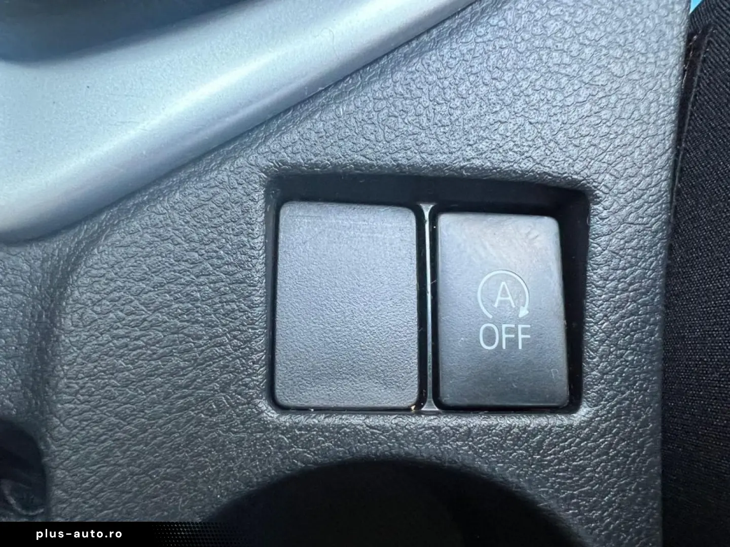 Toyota Auris – 2.0 Diesel