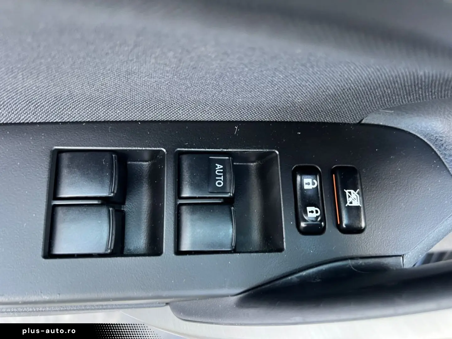 Toyota Auris – 2.0 Diesel