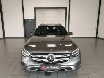 MERCEDES-BENZ GLC 200 4Matic  AHK LED Kamera Sitzhzg