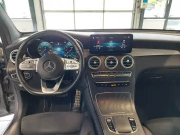 MERCEDES-BENZ GLC 200 4Matic  AHK LED Kamera Sitzhzg
