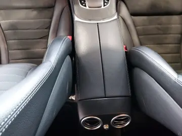 MERCEDES-BENZ GLC 200 4Matic  AHK LED Kamera Sitzhzg