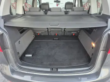 Volkswagen Touran – 1.2 Benzina-105hp