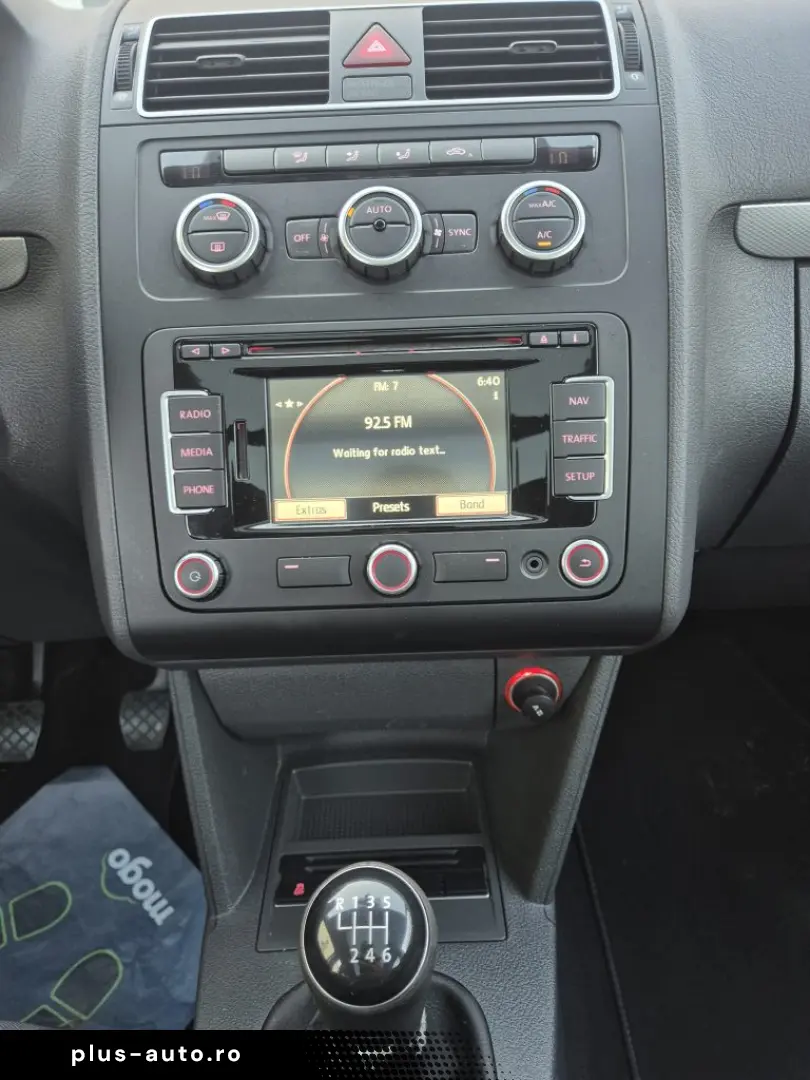 Volkswagen Touran – 1.2 Benzina-105hp