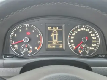 Volkswagen Touran – 1.2 Benzina-105hp