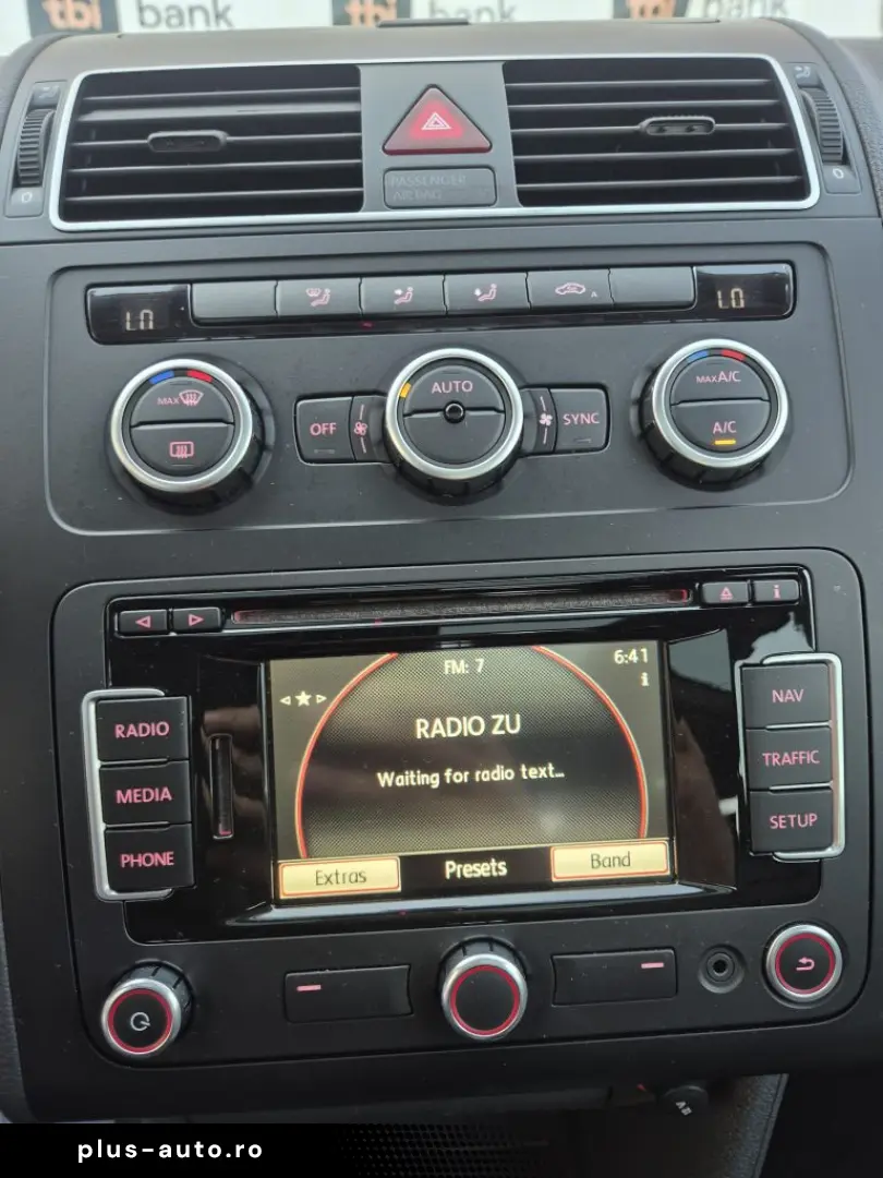 Volkswagen Touran – 1.2 Benzina-105hp