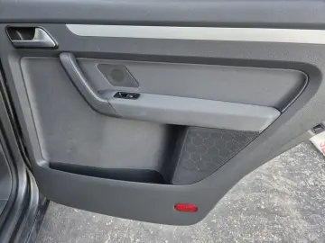 Volkswagen Touran – 1.2 Benzina-105hp