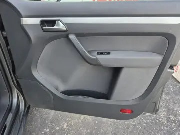 Volkswagen Touran – 1.2 Benzina-105hp