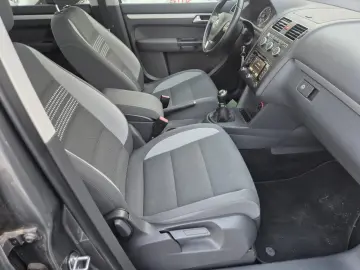 Volkswagen Touran – 1.2 Benzina-105hp