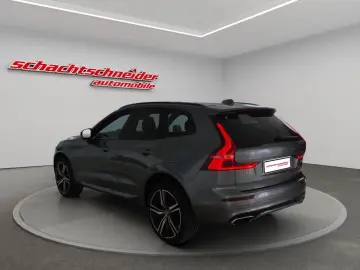 VOLVO XC60 B4 B R-Design Luft Pano 21-Zoll AHZV