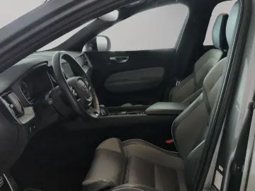 VOLVO XC60 B4 B R-Design Luft Pano 21-Zoll AHZV