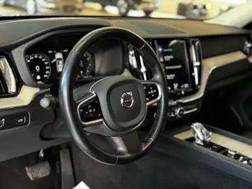 VOLVO XC 60 XC60 Inscription 2WD Pano AHK Kamera