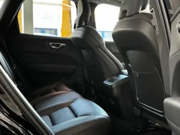 VOLVO XC 60 XC60 Inscription 2WD Pano AHK Kamera