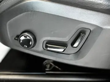 VOLVO XC 60 XC60 Inscription 2WD Pano AHK Kamera