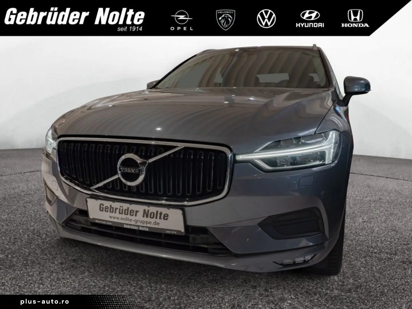 VOLVO XC 60 T4 2WD Momentum Pro H K NAVI W-LAN ACC LED