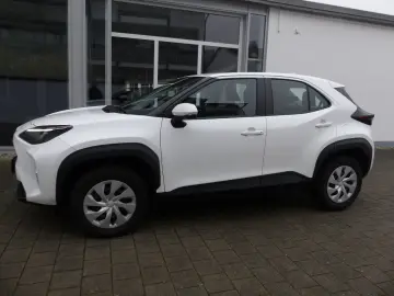 TOYOTA Yaris Cross 1.5 VVT-iE Hybrid FWD Klimaautomatik
