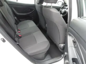 TOYOTA Yaris Cross 1.5 VVT-iE Hybrid FWD Klimaautomatik