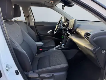 TOYOTA Yaris Cross Hybrid 1.5 Business Edition  CAM SHZ