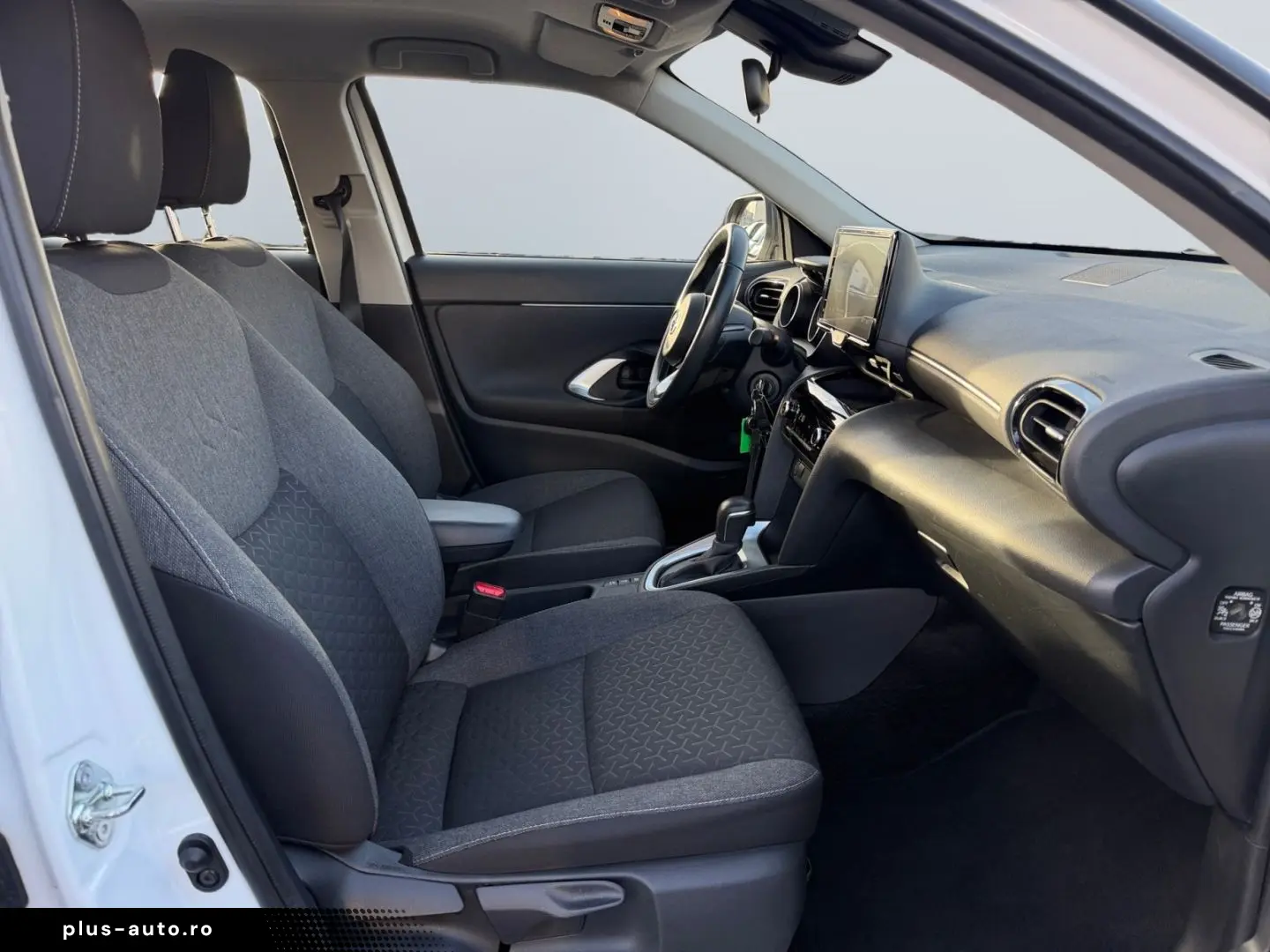 TOYOTA Yaris Cross Hybrid 1.5 Business Edition  CAM SHZ