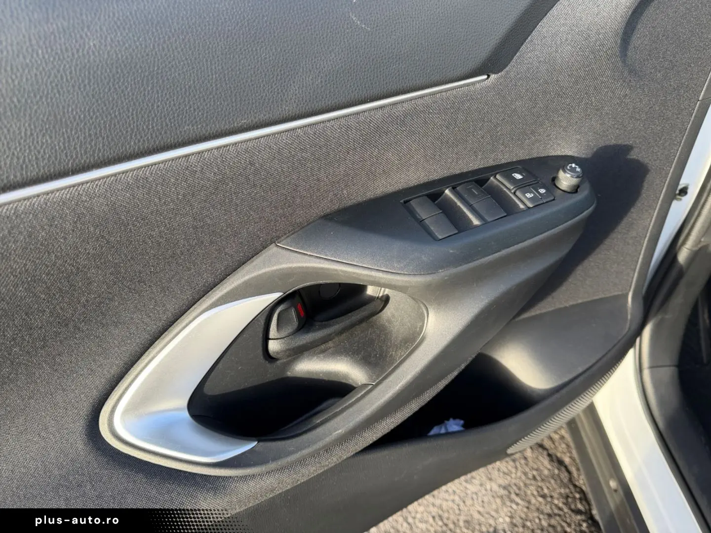 TOYOTA Yaris Cross Hybrid 1.5 Business Edition  CAM SHZ