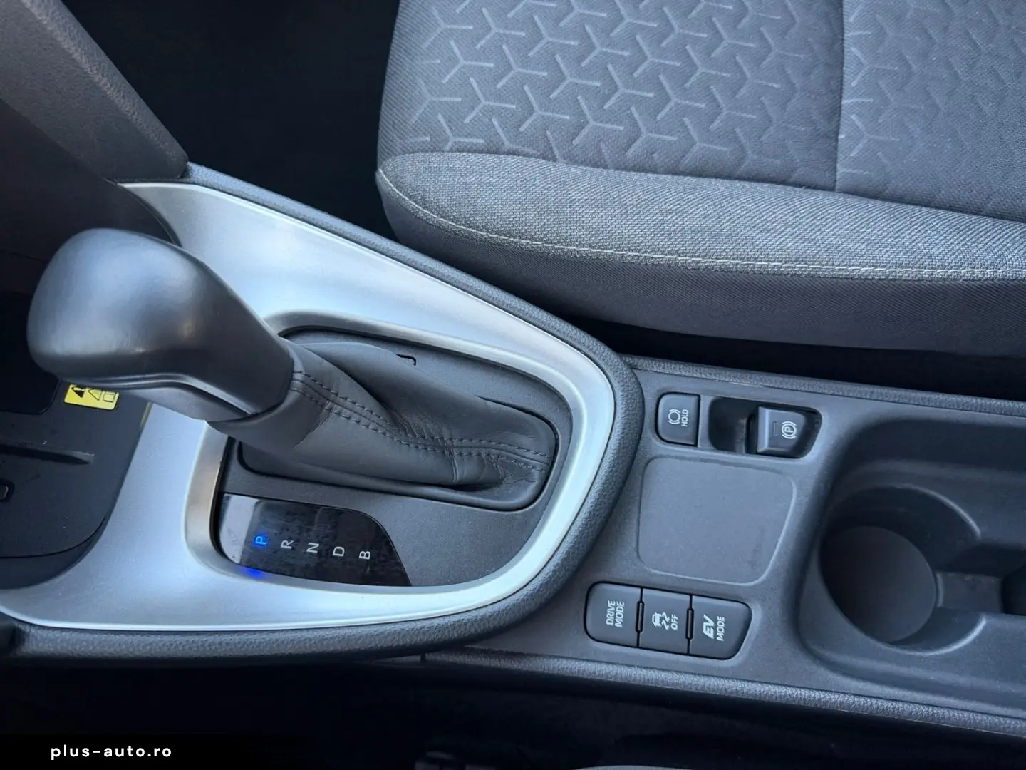 TOYOTA Yaris Cross Hybrid 1.5 Business Edition  CAM SHZ