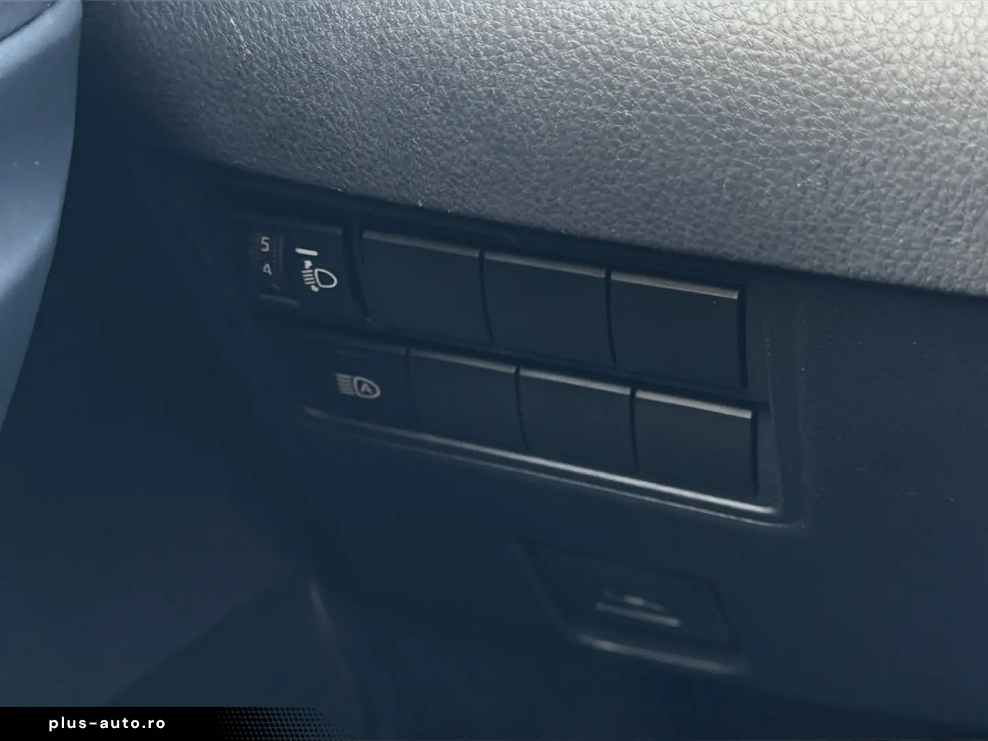 TOYOTA Yaris Cross Hybrid 1.5 Business Edition  CAM SHZ