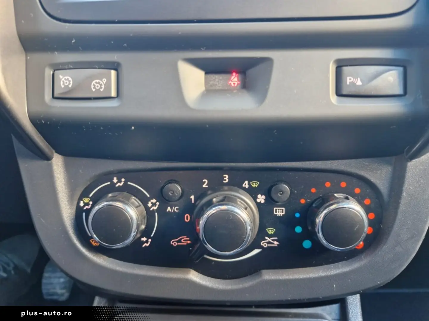 Dacia Duster 1.2 TCe   2015   Benzină