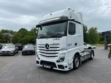 Mercedes-Benz Actros 1851