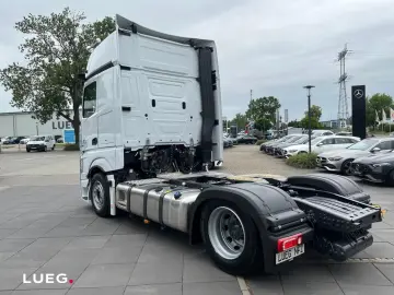 Mercedes-Benz Actros 1851