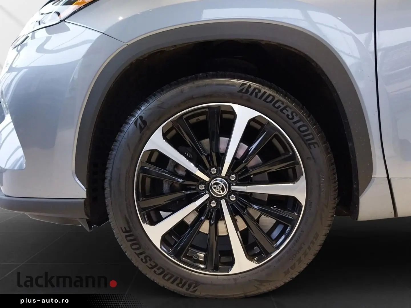 TOYOTA Highlander Hybrid Luxury 7-Sitzer  Navi Leder AH