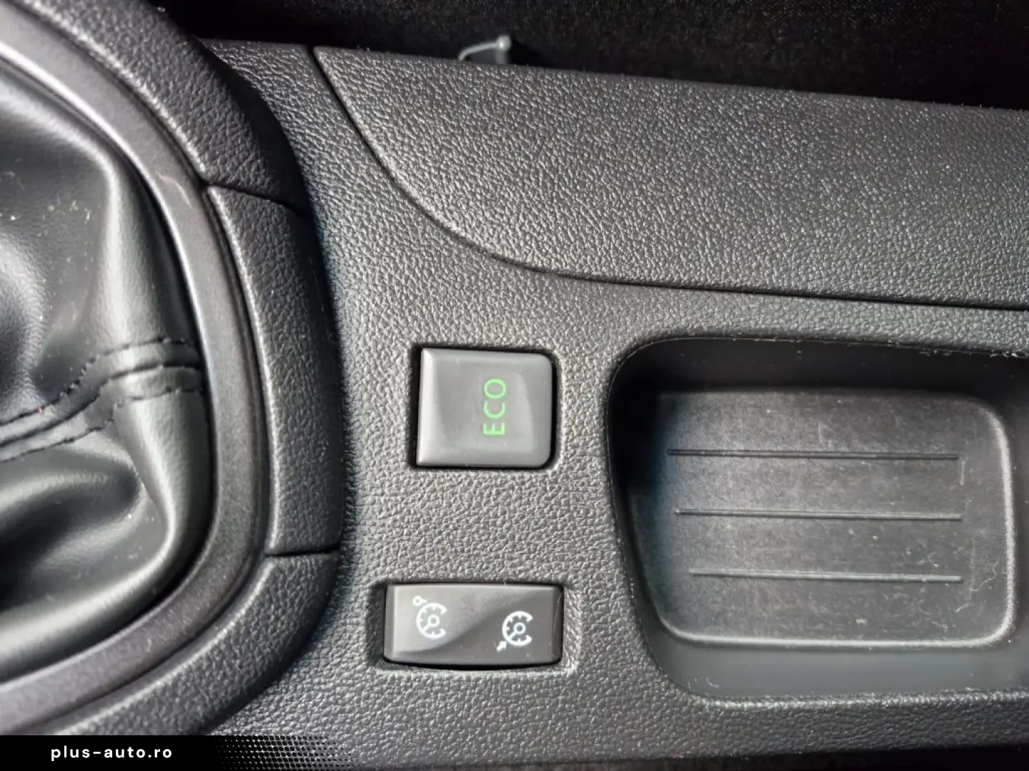 Renault Clio Estate Limited 0.9 TCe   2017   Benzină