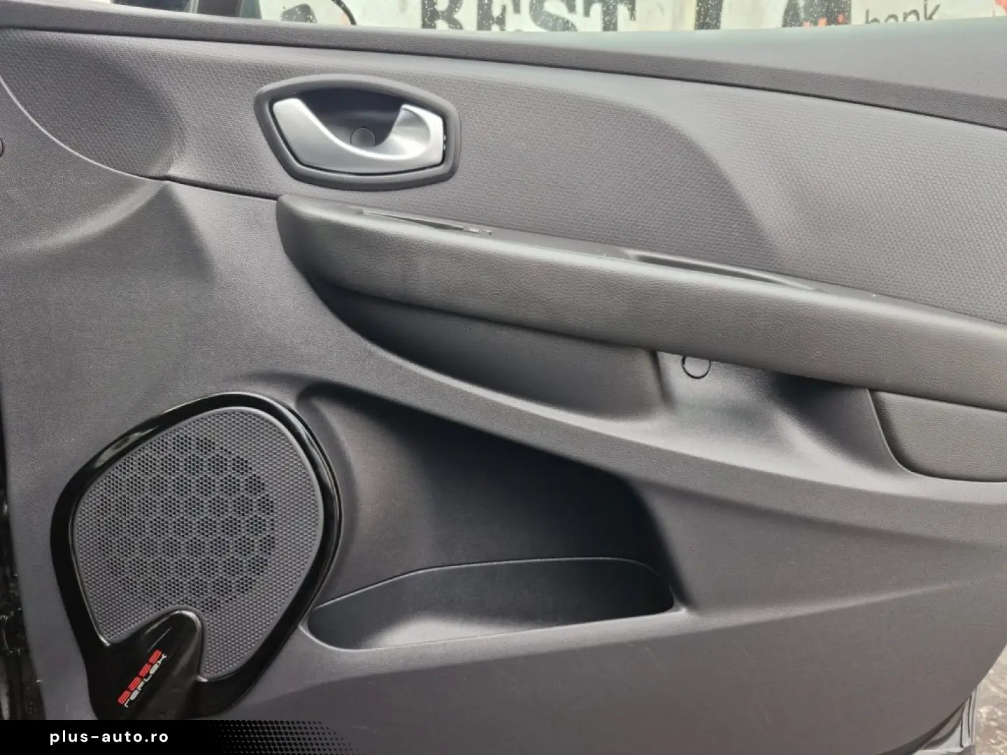 Renault Clio Estate Limited 0.9 TCe   2017   Benzină