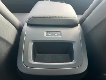 Volvo XC60 B5 AWD Plus Black Edition